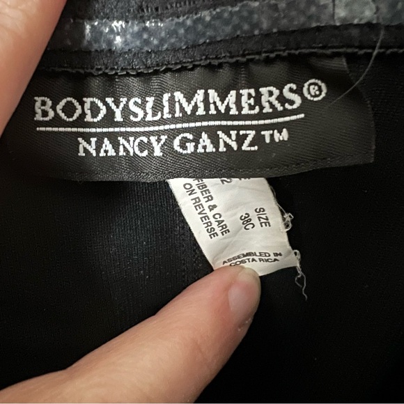 Women’s Nancy Ganz BodySlimmers Size 38C, Black, EUC - Picture 2 of 4